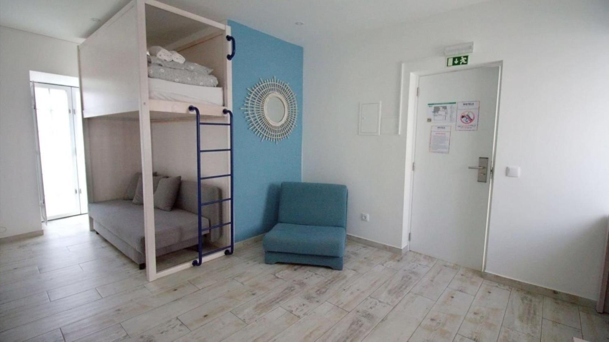 Albergue Wot Peniche Exterior foto